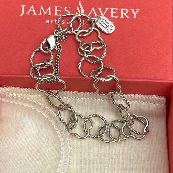 James Avery Quatrefoil bracelet - Picture 3 of 4